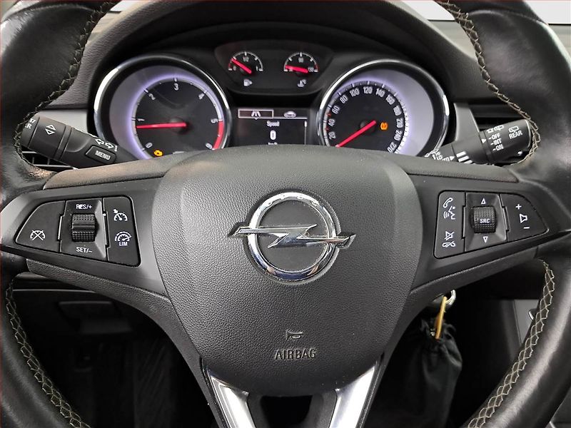 Opel Astra (2016) 1.6 CDTI, Tempomat - fotka 17 z 19