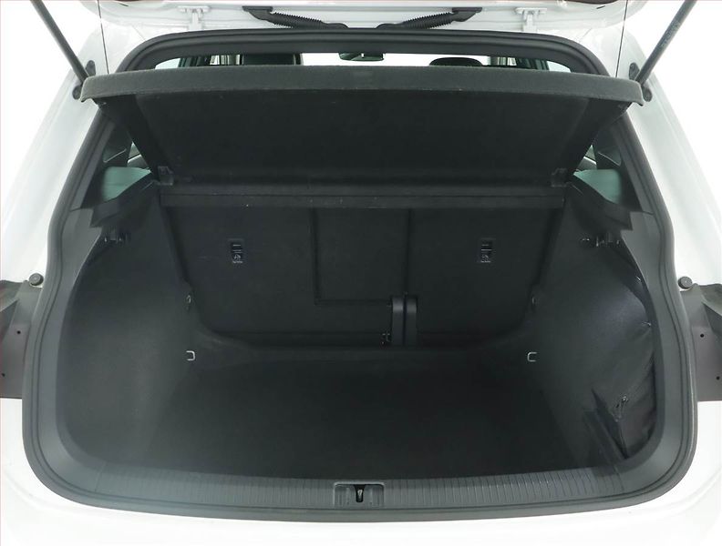 Volkswagen Tiguan (2023) R-Line 2.0 TDI - fotka 14 z 17