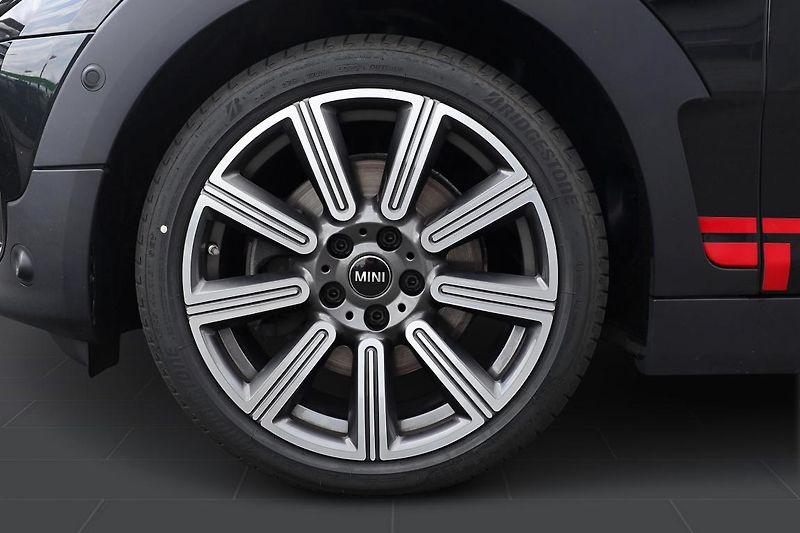 Mini Clubman Cooper D - fotka 7 z 14