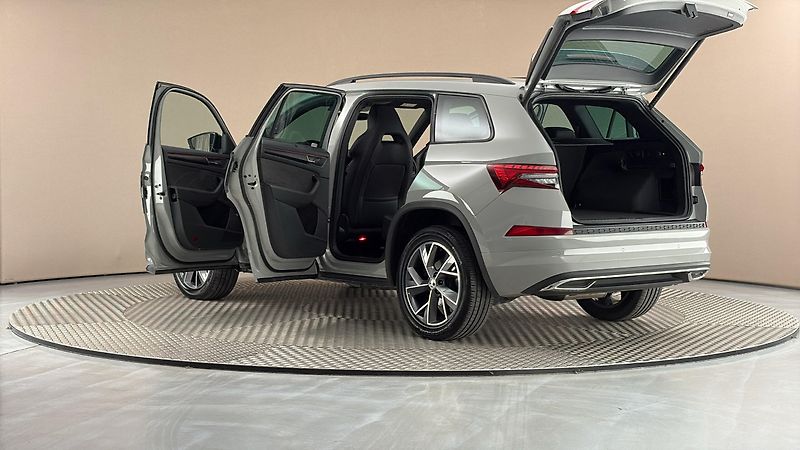 Škoda Kodiaq 2.0 TDI DSG 4x4 Sportline - fotka 7 z 30