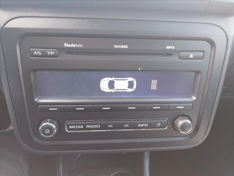 Škoda Roomster 1,2 TSi 63KW - fotka 14 z 16