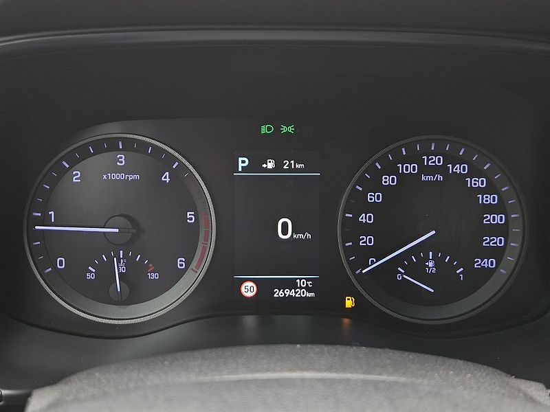 Hyundai Tucson 2,0D N-Line Premium,4x4, 1.maj - fotka 25 z 44