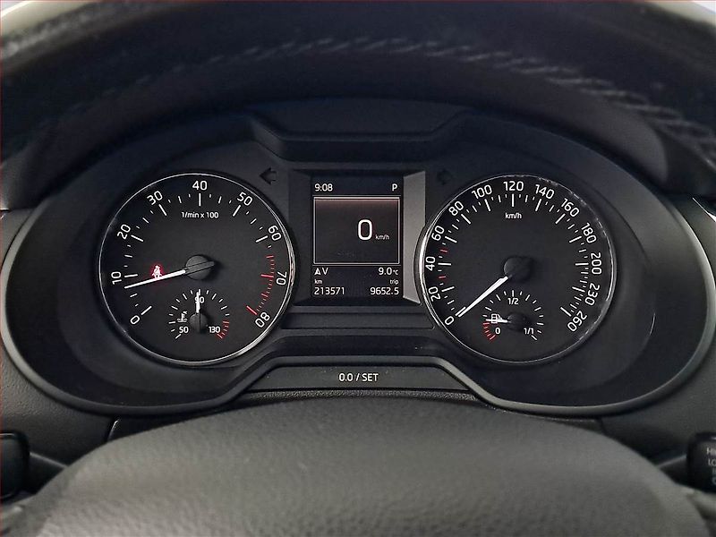 Škoda Octavia (2013) 1.8 TSI, Automat, Navi, Xenony - fotka 11 z 19