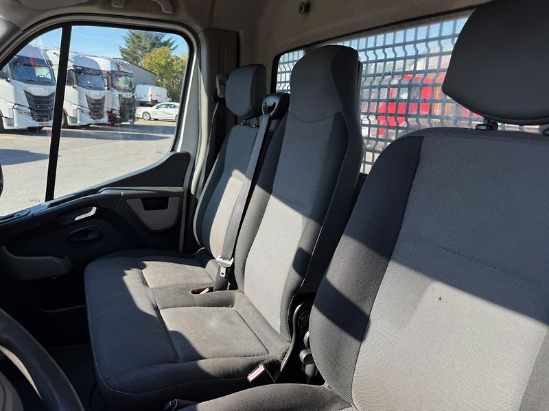Renault Master - fotka 16 z 16
