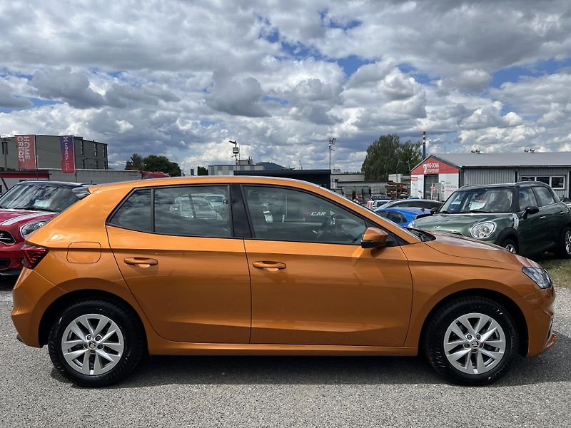 Škoda Fabia Ambition+ 1.0TSi 70kw PŮVOD ČR - fotka 8 z 44