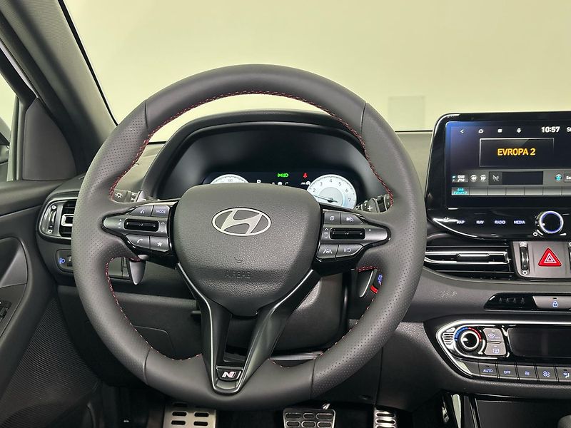 Hyundai i30 (2026) GO Czech N Line! - fotka 18 z 27