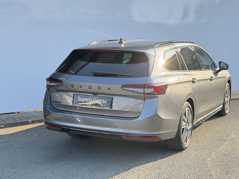 Škoda Superb (2026) Sportline DSG 2,0TDI - fotka 5 z 6