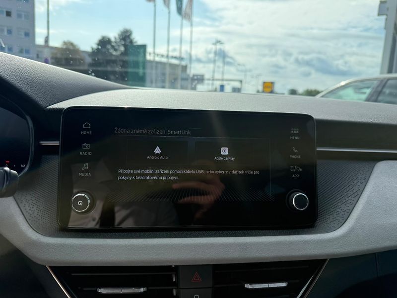 Škoda Scala Top Selection 1.0 TSI 85kW - fotka 14 z 24