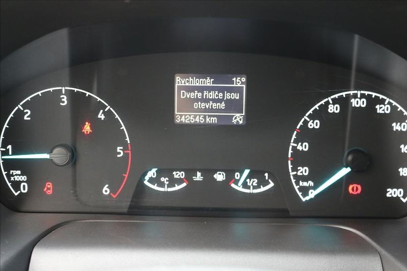 Ford Transit 2,0 95kW,ČR, DPH, Klima - fotka 15 z 27