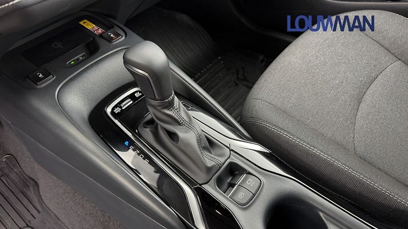 Toyota Corolla 1.8 HEV CVT COMFORT TECH - fotka 11 z 24