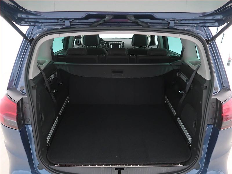 Opel Zafira (2017) 2.0 CDTI, 7 míst, Serv.kniha - fotka 14 z 18