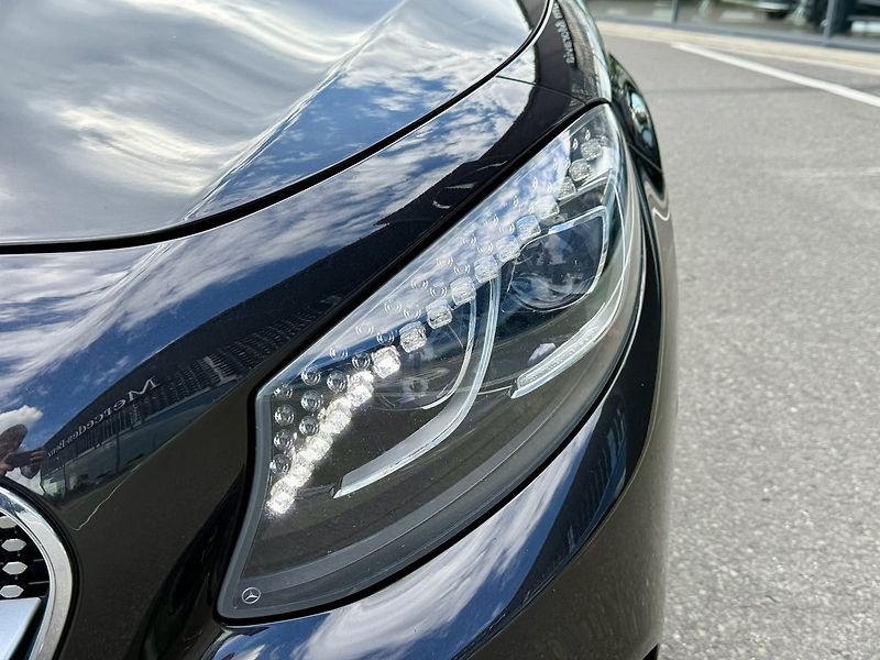 Mercedes-Benz Třídy S (2014) 500 4MATIC kupé - fotka 42 z 49