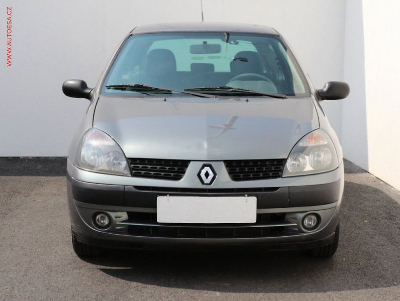 Renault Clio (2005) 1.2i, ČR - fotka 2 z 3