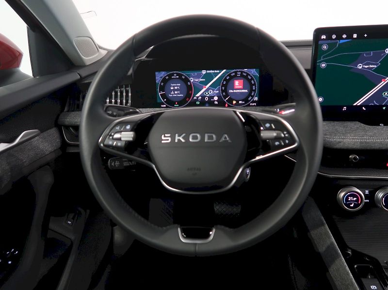 Škoda Superb (2025) 1.5TSI 110KW DSG TAŽNÉ 2 SADA - fotka 18 z 48