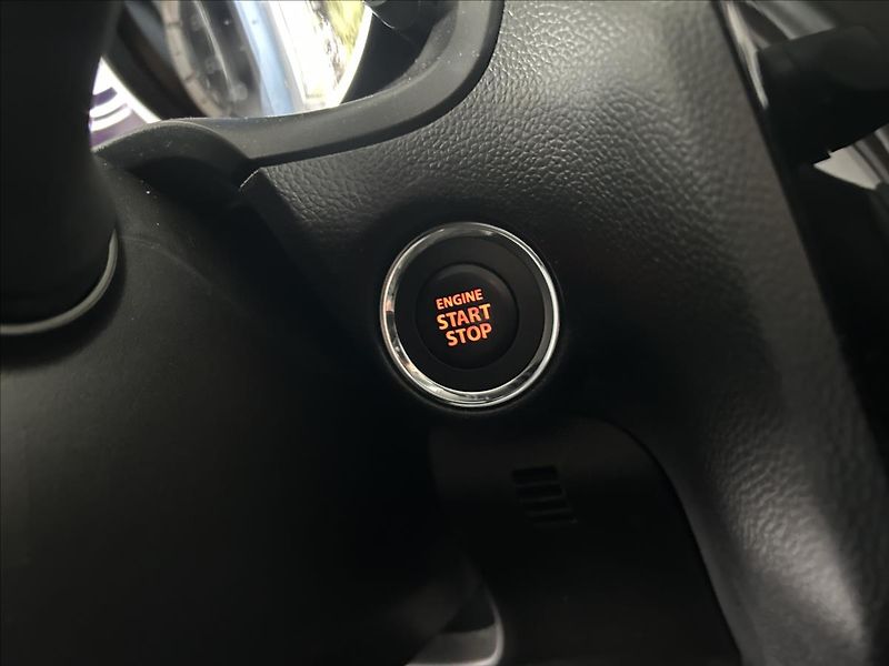 Suzuki Swift 1,2   HYBRID,AUTOMAT,1.MAJ,ČR - fotka 14 z 26