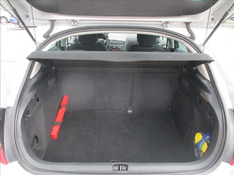 Citroën C4 1,6 HDi, klima,serv.kniha,CZ - fotka 9 z 24