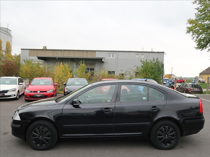 Škoda Octavia 1,6 FSi,85kW,NovéČR,klima - fotka 5 z 19