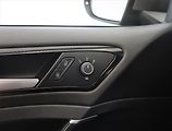 Volkswagen Golf (2016) Highline 2.0 TDI, Automat - náhled 21