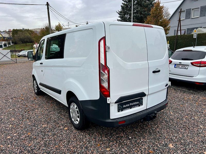 Ford Transit Custom (2016) 2.2d 5 míst SUPER STAV - fotka 7 z 19