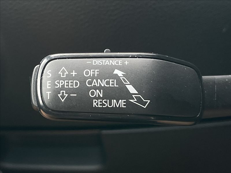 Škoda Superb 1,4 TSI DSG Style ACC+NAVI  iV - fotka 11 z 24