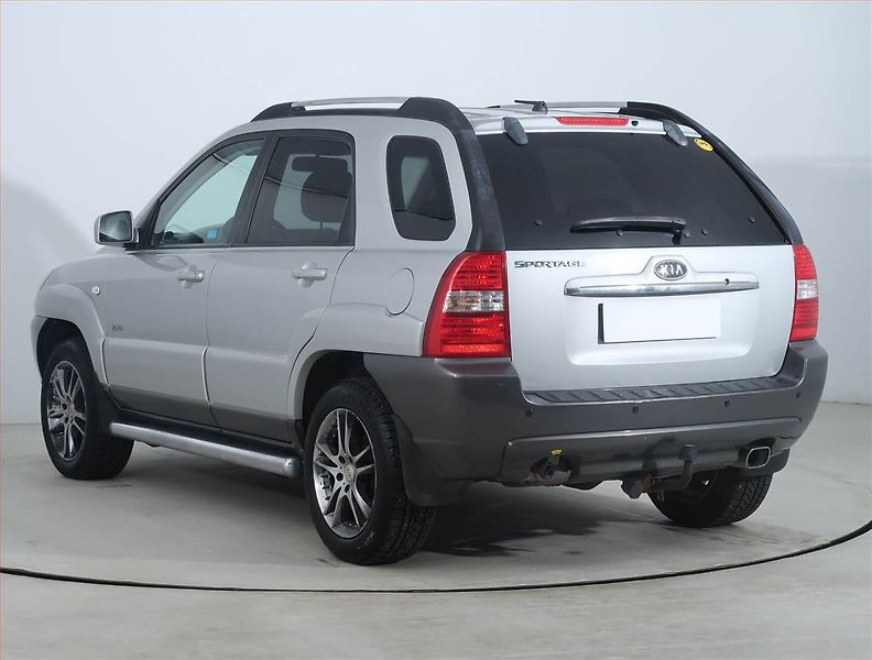 Kia Sportage (2007) 2.0 16V, LPG, 4X4, Tempomat - fotka 4 z 17