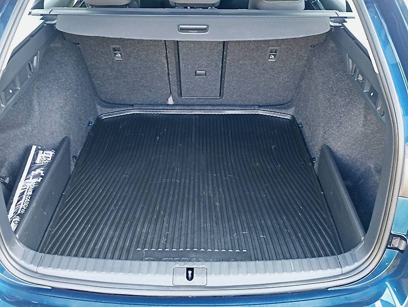 Škoda Octavia (2023) 2.0 TDI DSG Tažné Head Up disp - fotka 18 z 33