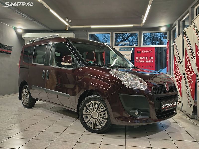 Fiat Dobló 2.0MJT 99kW KLIMA VÝHŘEVY, PDC - fotka 19 z 20