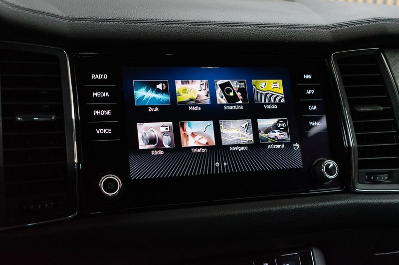 Škoda Kodiaq 1.5 TSI STYLE+*TAŽNÉ*DPH*ČR 1M - fotka 35 z 50
