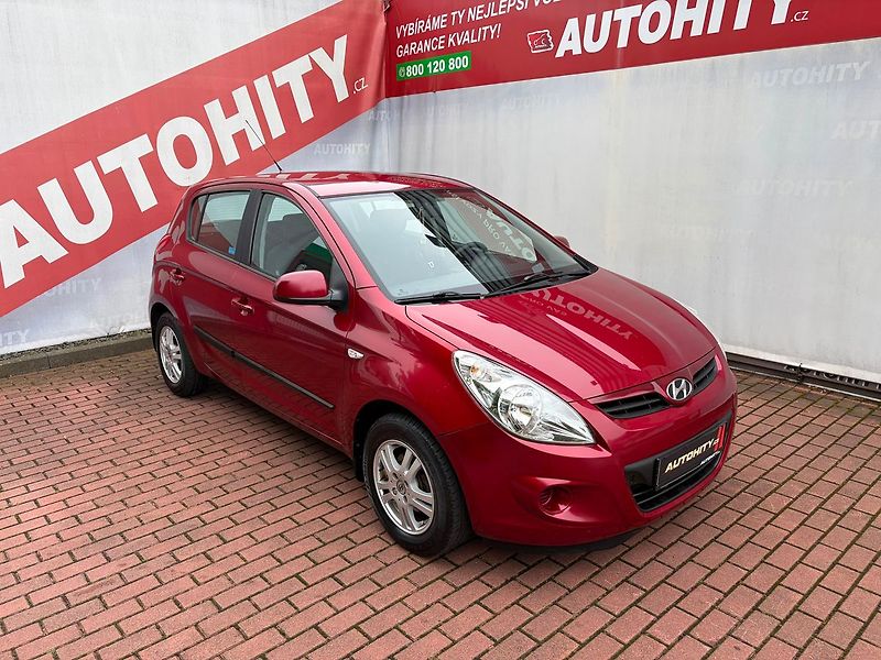Hyundai i20 1.3 i, ČR, 71 tkm - fotka 3 z 19