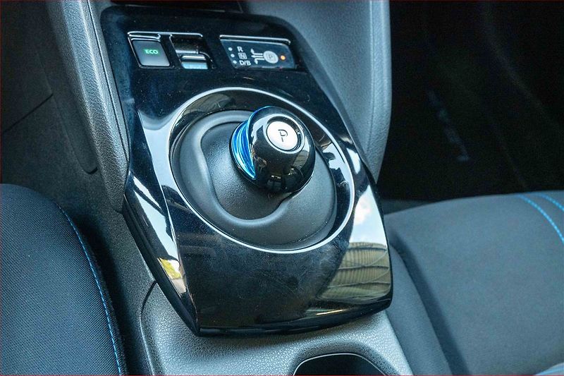 Nissan Leaf (2021) 40 kWh, SoH 93%, Automat - fotka 13 z 20