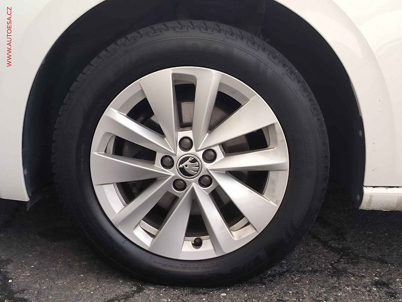 Škoda Scala (2024) 1.0 TSi, 2.maj,ČR, Style - fotka 22 z 23