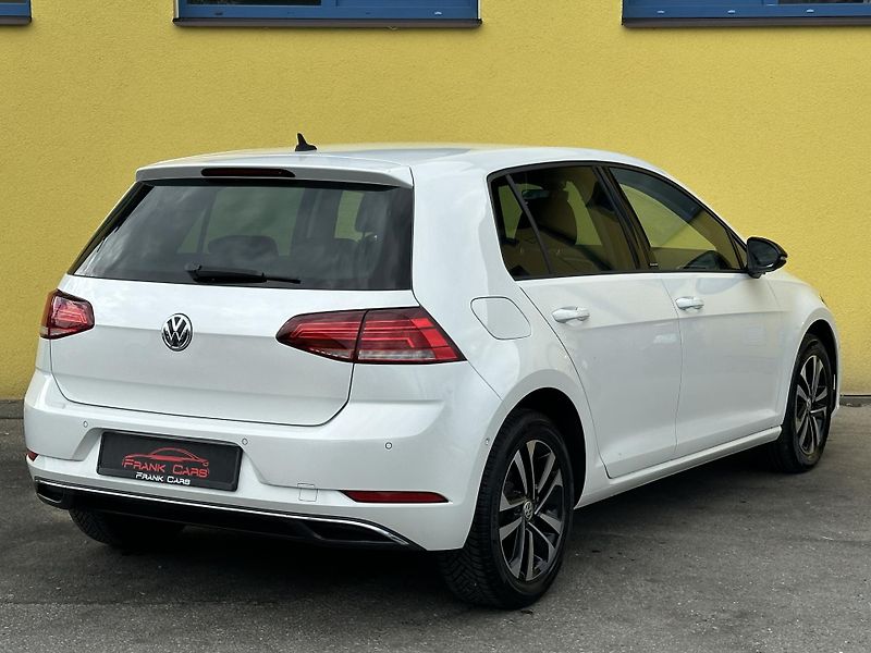Volkswagen Golf (2019) IQ.DRIVE 1.5TSI110kW 2.Maj. - fotka 4 z 40
