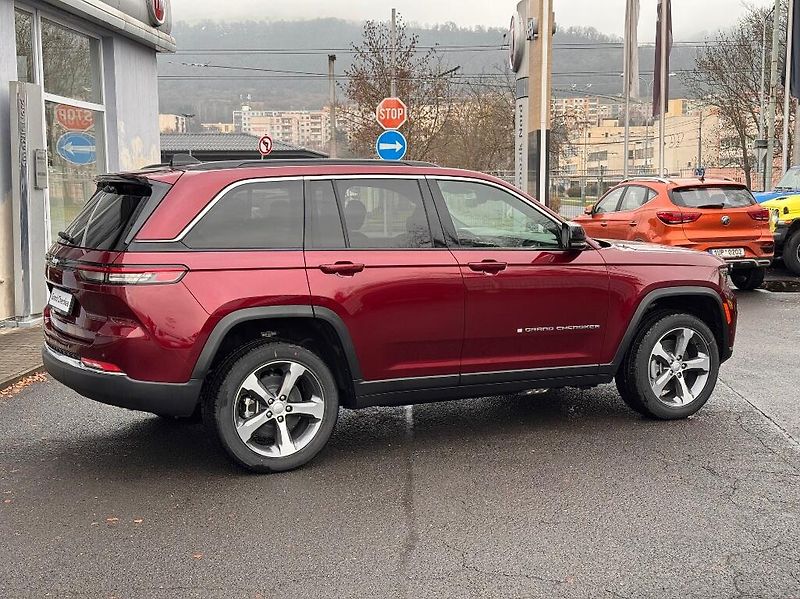Jeep Grand Cherokee (2025) Limited 4xe (380k) 8AT - fotka 10 z 51