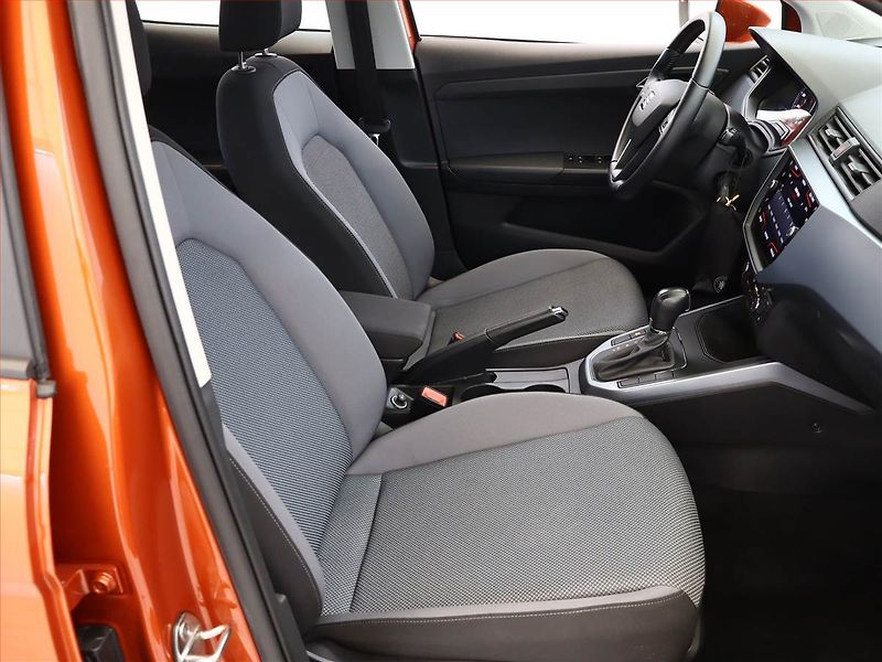 Seat Arona (2019) 1.0 TSI, Automat, Navi - fotka 7 z 19