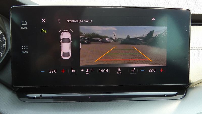 Škoda Octavia 2,0 TDI 85kW Fresh - fotka 15 z 23
