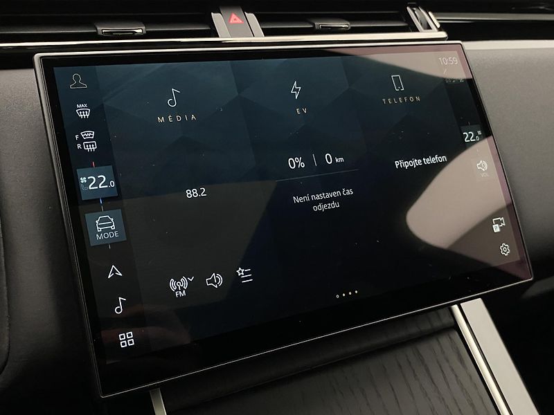 Land Rover Range Rover Velar P400e DYNAMIC HSE REZERVACE - fotka 7 z 47