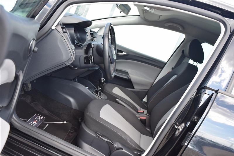 Seat Ibiza 1,6 TDI 66KW PO SERVISE 2XKOLA - fotka 15 z 48