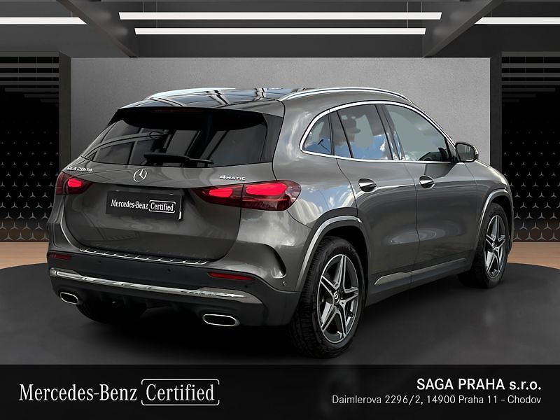 Mercedes-Benz GLA 200 d 4MATIC AMG Edition - fotka 4 z 18