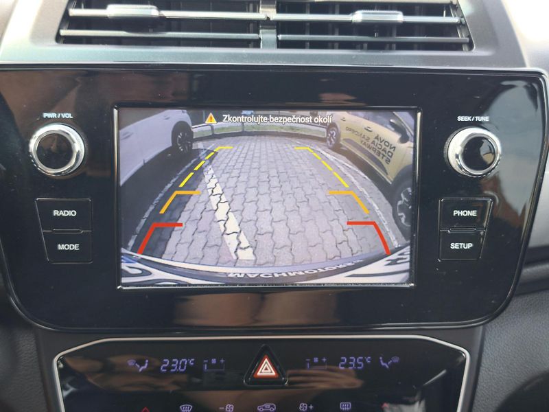 SsangYong Tivoli Grand 2024 ČR 1.5 T-GDI 120kW - fotka 14 z 39
