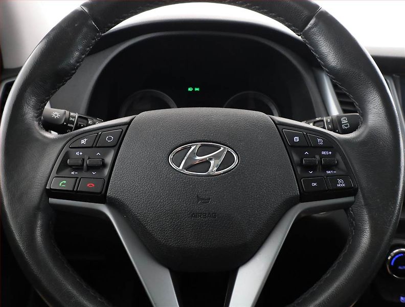 Hyundai Tucson (2016) 1.6 T-GDI, Serv.kniha, Kůže - fotka 16 z 18