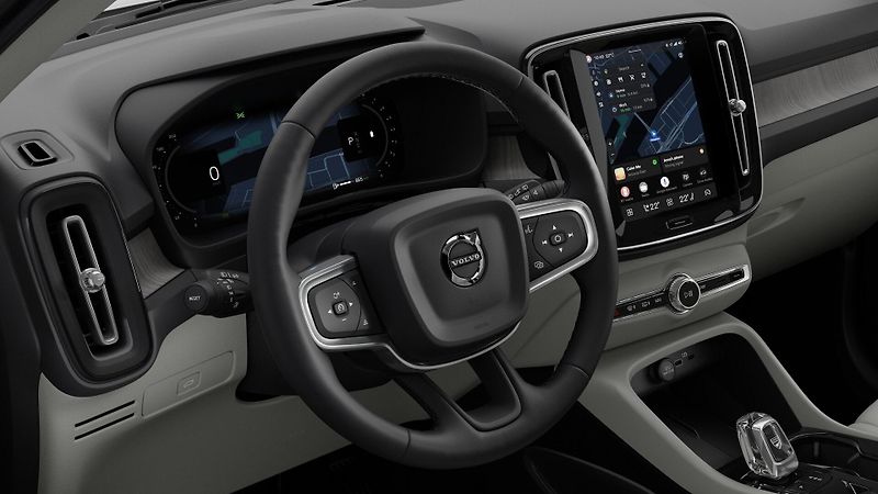 Volvo XC40 (2026) B3 AUT DARK PLUS - fotka 5 z 10
