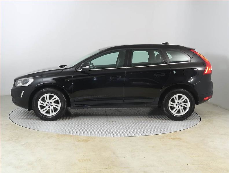 Volvo XC60 (2014) D4, Automat, Serv.kniha, Kůže - fotka 3 z 24