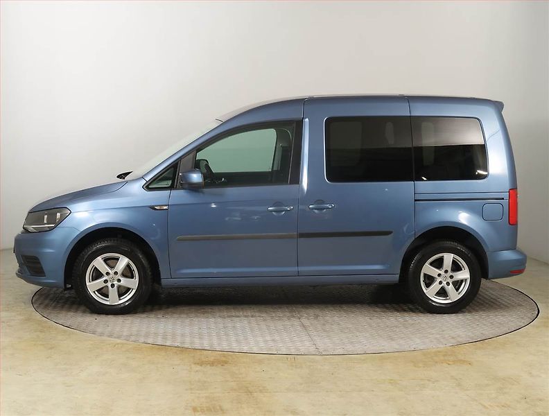Volkswagen Caddy (2016) 2.0 TDI, 5Míst - fotka 3 z 24