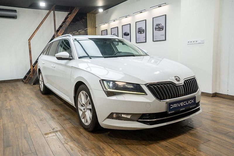 Škoda Superb 1.6 TDI 88 kW - fotka 3 z 25