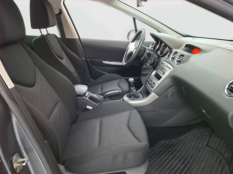 Peugeot 308 (2011) 1.6 HDi, Serv.kniha, nová STK - fotka 9 z 14