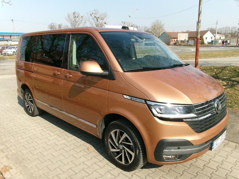 Volkswagen Multivan (2020) 2,0TDI DSG NAVI AC BT  - fotka 3 z 40