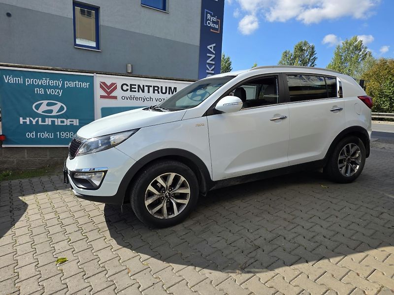 Kia Sportage 2.0-1.MAJ-NAVI-KAMERA-ISOFIX - fotografie inzerátu