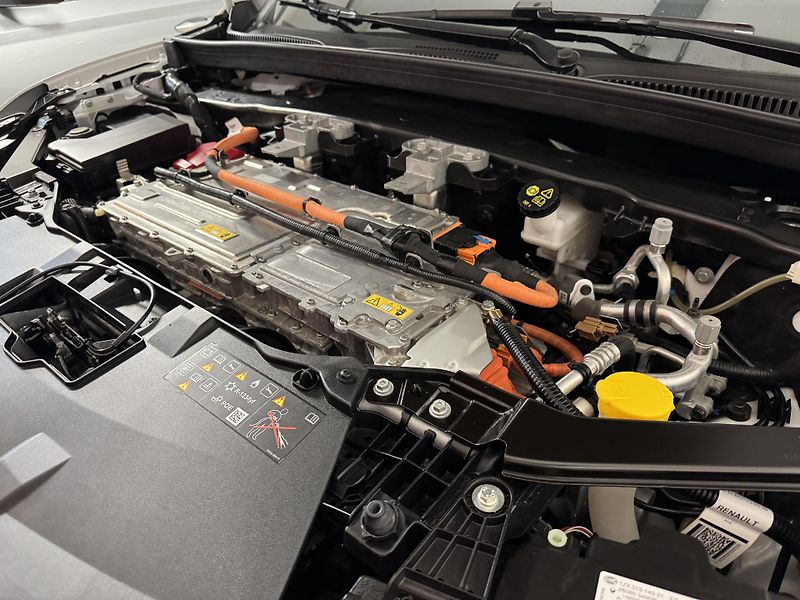 Renault Mégane (2023) E TECH Evolution EV60 1MAJITEL - fotka 36 z 40