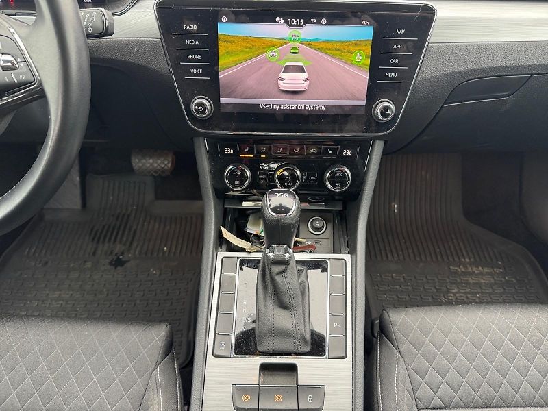 Škoda Superb (2022) AMBITION 2.0TDI 110kW DSG CZ - fotka 10 z 11