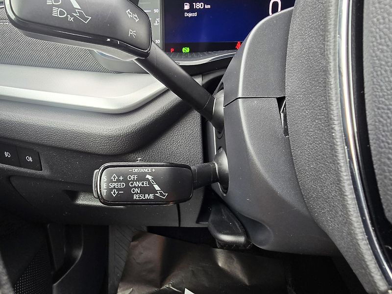Škoda Octavia 2.0TDI 110KW DSG STYLE+ MATRIX - fotka 17 z 39